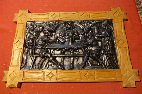 Gußrelief handgeschnitztem - gußrelief,