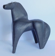 SHW Eisenkunstguß Pferd nach