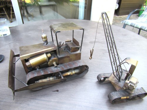 Schraubenfiguren - ,