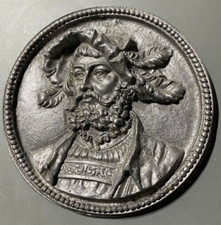 Ältere runde Kunstguss /